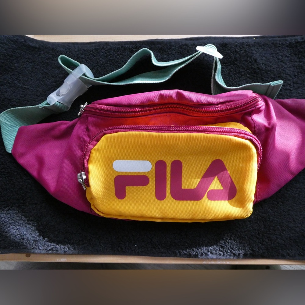 Retro Fila Fanny Bag